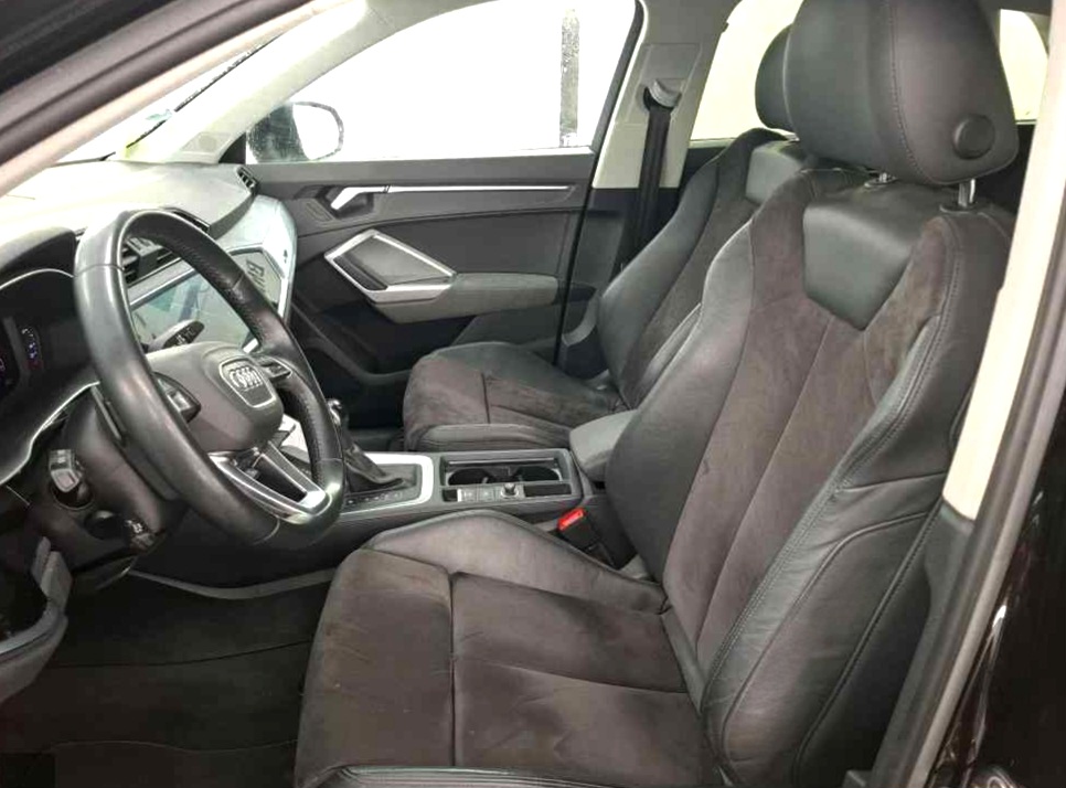 AUDI Q3 35TDI 150ke 2020g DESIGN LUXE