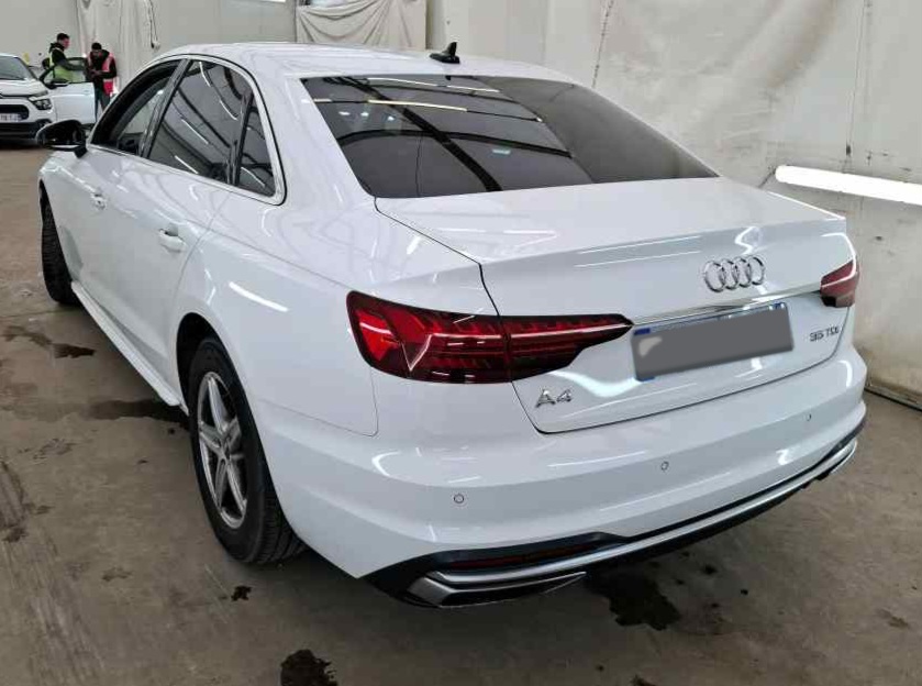 AUDI A4 35TDI 163ks S-Tronic 2021g MATRIX