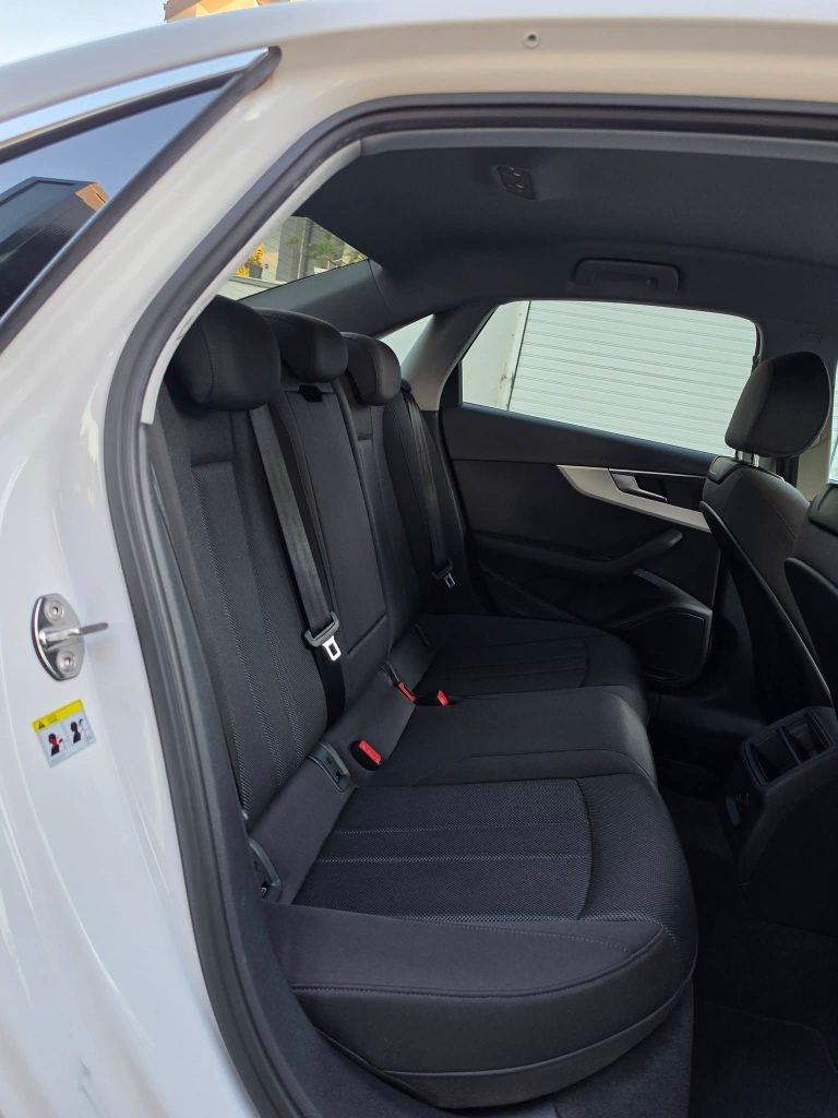 AUDI A4 35TDI 163ks S-Tronic 2021g MATRIX